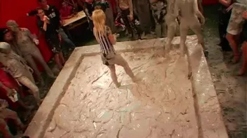 Double Feature Of Mud Destruction Screencap 117 on sinx.preview.netperv.com