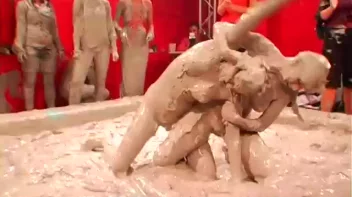 Double Feature Of Mud Destruction Screencap 53 on sinx.preview.netperv.com