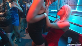 Lezzies - The Femme Fest Part 1 - Cam 3 Screencap 25 on sinx.preview.netperv.com