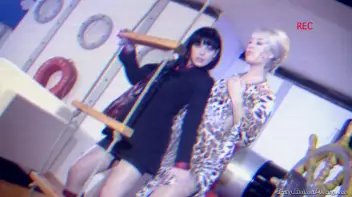 Threesome's Pissy Boating Day Screencap 23 on sinx.preview.netperv.com