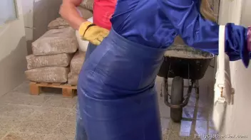 Fully Clothed Banged In The Basement Screencap 28 on sinx.preview.netperv.com