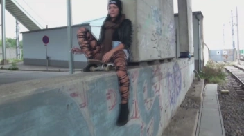 Versautes Punkgirl Screencap 1 on sinx.preview.netperv.com