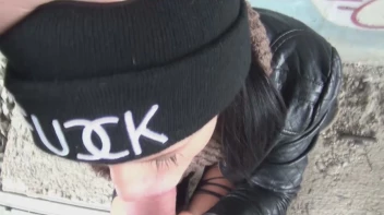 Versautes Punkgirl Screencap 13 on sinx.preview.netperv.com