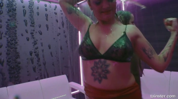 Titty Time In The Orgy Shower Screencap 9 on sinx.preview.netperv.com