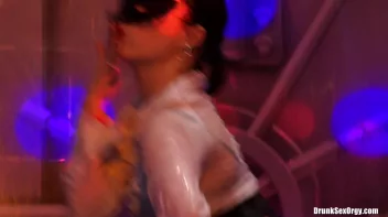 Valentine's Day Vaginas Part 1 - Shower Cam Screencap 57 on sinx.preview.netperv.com