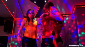 Valentine's Day Vaginas Part 1 - Shower Cam Screencap 85 on sinx.preview.netperv.com