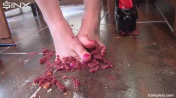 Food Trampling Fun With Heeled Hottie Screencap 54 on sinx.preview.netperv.com