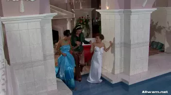 Pool Pals Keep It Nice and Cool Screencap 32 on sinx.preview.netperv.com