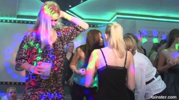 Pornstar Flirt Part 6 - Cam 2 Screencap 115 on sinx.preview.netperv.com