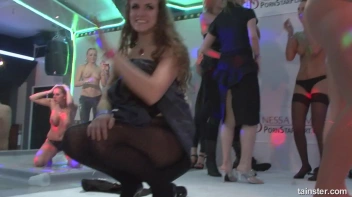 Pornstar Flirt Part 6 - Cam 2 Screencap 76 on sinx.preview.netperv.com