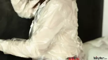 Smile, You're On SlimWave! Screencap 23 on sinx.preview.netperv.com