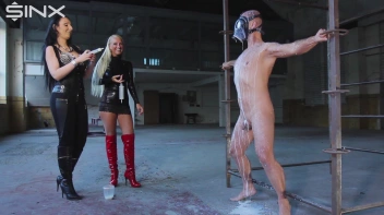 Jede Menge Sperma für unseren Sklaven Screencap 33 on sinx.preview.netperv.com