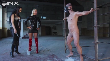 Jede Menge Sperma für unseren Sklaven Screencap 39 on sinx.preview.netperv.com