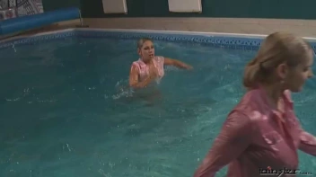 Bitches In Heat Need To Cool In The Pool Screencap 13 on sinx.preview.netperv.com