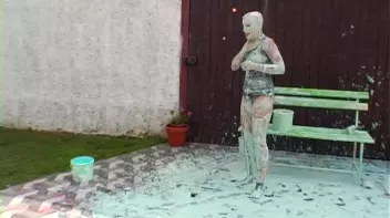 Sloppy Goo Catfight Screencap 93 on sinx.preview.netperv.com