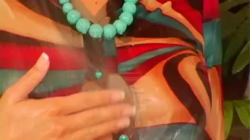 Sponging Each Other Down Screencap 92 on sinx.preview.netperv.com