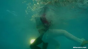 Three Ladies in One Pool Screencap 71 on sinx.preview.netperv.com