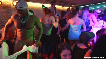 Party Hardcore Gone Crazy Vol. 38 Part 9 - Cam 2 Screencap 5 on sinx.preview.netperv.com