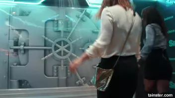 I can see your bra Screencap 17 on sinx.preview.netperv.com