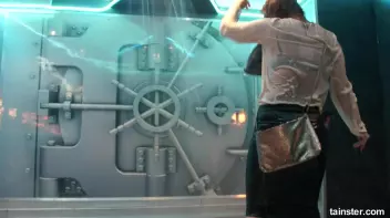 I can see your bra Screencap 25 on sinx.preview.netperv.com