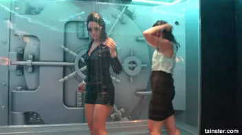 I can see your bra Screencap 57 on sinx.preview.netperv.com