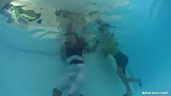 Sexy Pool Bunnies Wet And Messy Fun Screencap 39 on sinx.preview.netperv.com