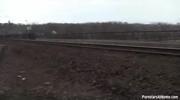 The Right Side Of The Tracks Screencap 17 on sinx.preview.netperv.com