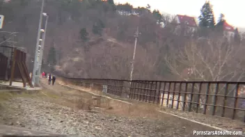 The Right Side Of The Tracks Screencap 67 on sinx.preview.netperv.com