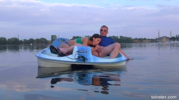 Boats And Hoes, Girl Blows Him Good On The Boat Screencap 22 on sinx.preview.netperv.com