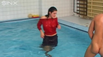 Wet Babe Sucks Cock In The Pool Screencap 5 on sinx.preview.netperv.com