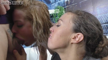 Backstage Threeway Freak Bang Brings On The Squirting, Triple Climax, And Cum Swapping! Screencap 82 on sinx.preview.netperv.com