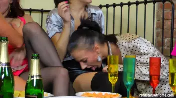 Lesbos Just Wanna Have Fun Part 1 Screencap 54 on sinx.preview.netperv.com