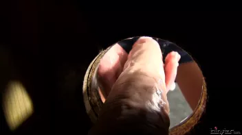 Slimebag Gets What's Coming To Her Screencap 16 on sinx.preview.netperv.com