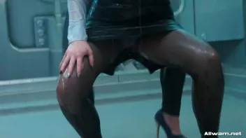 Bloused And Doused Screencap 46 on sinx.preview.netperv.com