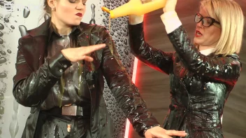 Messy Food Fun With Posh Bitches Screencap 55 on sinx.preview.netperv.com