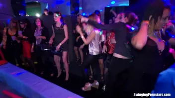 Wet and Wild Swingers Part 2 - Main Edit Screencap 18 on sinx.preview.netperv.com