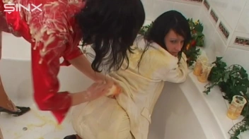 Sploshed Babes Get Smeared With Puddings Screencap 59 on sinx.preview.netperv.com