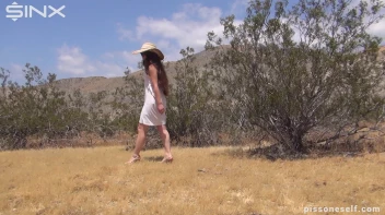 Big Booty Babe Peeing Outdoors Screencap 7 on sinx.preview.netperv.com