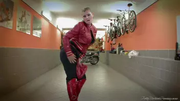 Breaking Free Screencap 10 on sinx.preview.netperv.com