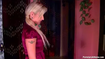 Piss Swapping Lesbo Fuckers! Screencap 9 on sinx.preview.netperv.com