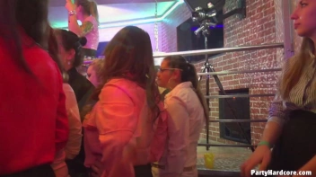 Party Hardcore Gone Crazy Vol. 40 Single Cut: Part 2 - Cam 1 Screencap 41 on sinx.preview.netperv.com