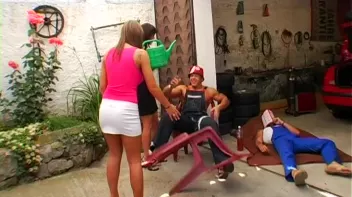 Rooting Around In Some Tight Cunts Screencap 1 on sinx.preview.netperv.com