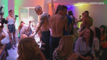 House Party Hardcore Vol. 2 Part 1 - Cam 3 Screencap 31 on sinx.preview.netperv.com