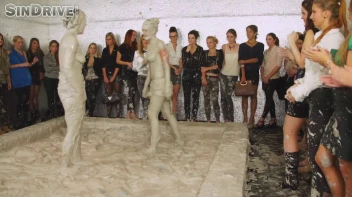 Muddy Wrestling: Nicole Vice vs. Valentina Ross Screencap 64 on sinx.preview.netperv.com