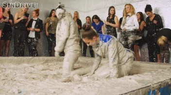 Muddy Wrestling: Nicole Vice vs. Valentina Ross Screencap 21 on sinx.preview.netperv.com