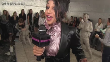 Muddy Wrestling: Nicole Vice vs. Valentina Ross Screencap 47 on sinx.preview.netperv.com