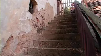 Trainer Breaks In Her Man Horse Screencap 3 on sinx.preview.netperv.com