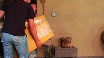 Lean Back, Bitch! Screencap 3 on sinx.preview.netperv.com