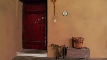 Lean Back, Piss Bitch! Screencap 1 on sinx.preview.netperv.com