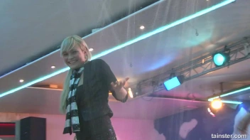 Winter WonderBang Part 3 - Cam 4 Screencap 19 on sinx.preview.netperv.com